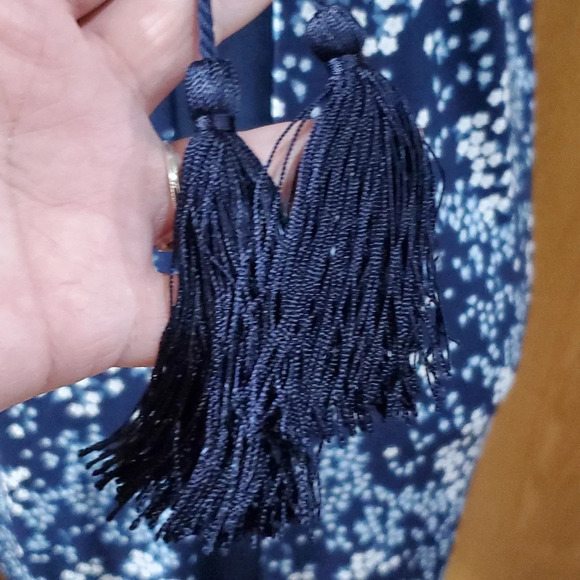 Michael Michael kors blue white floral flutter cap sleeve stretch shift dress - Picture 3 of 7